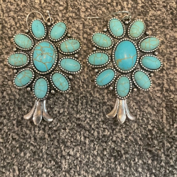 Statement Squash Blossom Necklace Set Silver & Turquoise NWT - Picture 4 of 5